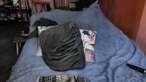 Lana online show from 03/12/25, 10:28