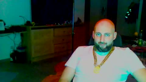 Snapshot of twardyidlugi chatting on 02/02/25, 01:12 twardyidlugi online show from 02/02/25, 01:12