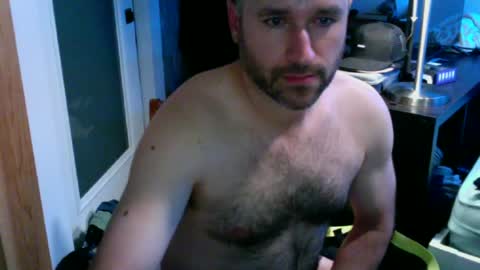 Snapshot of twattickler96 chatting on 07/17/26, 05:25 twattickler96 online show from 07/17/26, 05:25