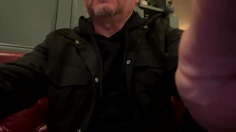 Fred Eric Smitherton online show from 10/22/25, 07:57