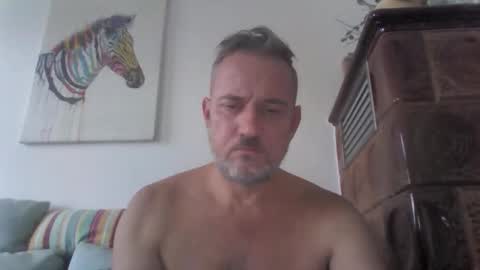 Snapshot of twiga72 chatting on 12/20/25, 01:18 twiga72 online show from 12/20/25, 01:18