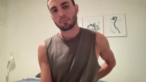 Snapshot of twikboy chatting on 01/17/25, 12:21 Twinkboy online show from 01/17/25, 12:21