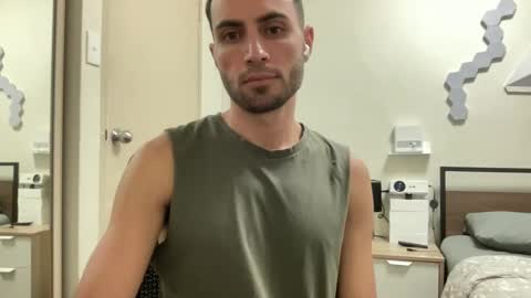 Snapshot of twikboy chatting on 02/23/25, 12:05 Twinkboy online show from 02/23/25, 12:05