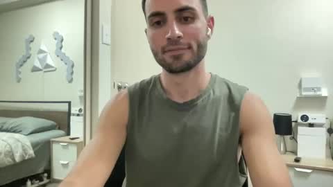 Snapshot of twikboy chatting on 02/26/25, 12:14 Twinkboy online show from 02/26/25, 12:14