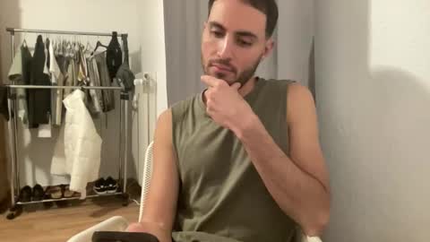 Snapshot of twikboy chatting on 09/17/25, 09:05 Twinkboy online show from 09/17/25, 09:05