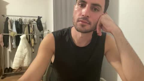 Snapshot of twikboy chatting on 10/02/25, 08:27 Twinkboy online show from 10/02/25, 08:27