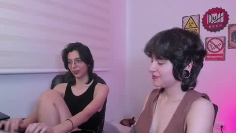 Eve  Lili online show from 04/19/26, 09:39