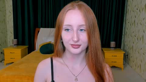 twilightserenade online show from 11/17/25, 07:41