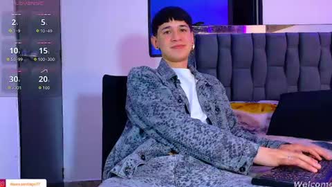 Snapshot of twink_daren chatting on 07/15/26, 02:17 Mr Daren online show from 07/15/26, 02:17