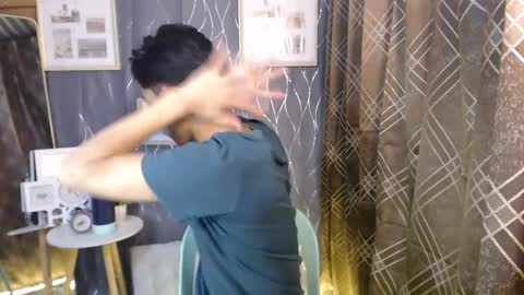 Snapshot of twink_hairyass69 chatting on 12/28/24, 12:35 Aladin online show from 12/28/24, 12:35