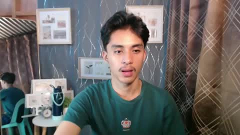 Snapshot of twink_hairyass69 chatting on 12/29/24, 08:00 Aladin online show from 12/29/24, 08:00