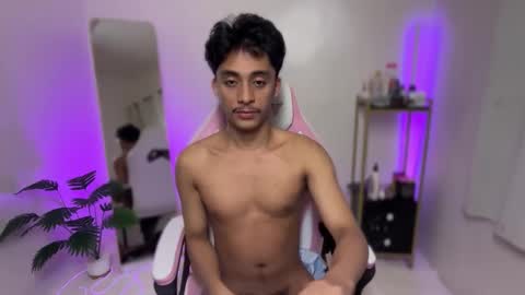 Snapshot of twink_hairyass69 chatting on 02/21/26, 09:38 Aladin online show from 02/21/26, 09:38