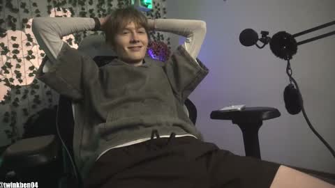 Ben online show from 10/21/25, 07:58