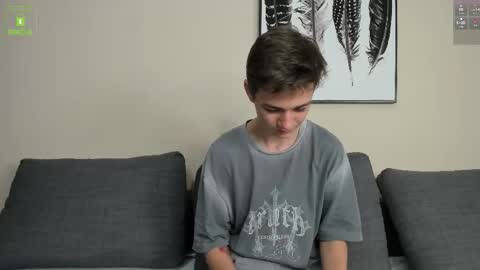 Snapshot of twinkguy_slim chatting on 09/19/25, 09:26 Viego Pattel online show from 09/19/25, 09:26