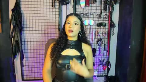 Clio  Tadeo online show from 02/15/25, 11:36