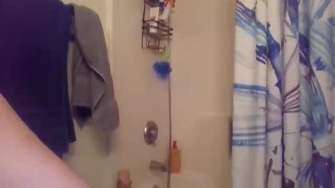 twisty226 online show from 12/01/25, 02:27