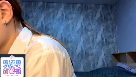 twivi online show from 10/09/25, 05:55