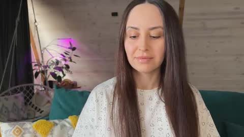    Guys Help us get more thumbs up.  Show your love its important to us online show from 04/10/26, 03:23