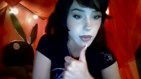 twizzytoxic22 online show from 06/22/26, 04:31