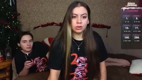 Welcome guys We Lili and Vic  PVT open online show from 12/30/24, 07:04