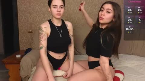 Welcome guys We Lili and Vic  PVT open online show from 03/20/26, 04:39