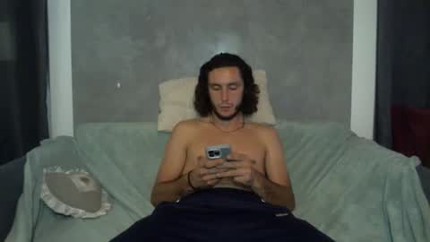 Snapshot of txandb666 chatting on 09/25/25, 06:55 txandb666 online show from 09/25/25, 06:55