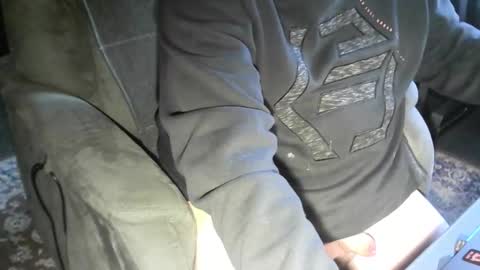 Snapshot of txd2000 chatting on 02/16/26, 02:35 Small dick uncut but extremely wet online show from 02/16/26, 02:35