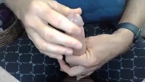 txpussyhound online show from 10/13/25, 07:36