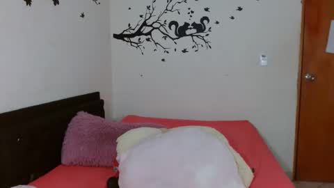 tyfanny19 online show from 12/02/24, 08:33