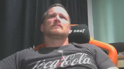 tyfinns69568194 online show from 10/24/25, 02:19