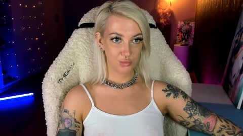 Miley online show from 03/27/26, 01:22