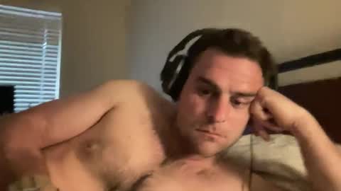 Snapshot of tyler_343422 chatting on 05/17/26, 12:12 tyler_343422 online show from 05/17/26, 12:12