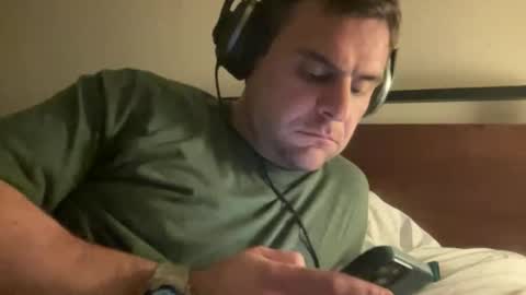 Snapshot of tyler_343422 chatting on 05/18/26, 03:57 tyler_343422 online show from 05/18/26, 03:57