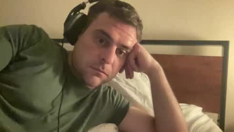 Snapshot of tyler_343422 chatting on 05/18/26, 04:07 tyler_343422 online show from 05/18/26, 04:07