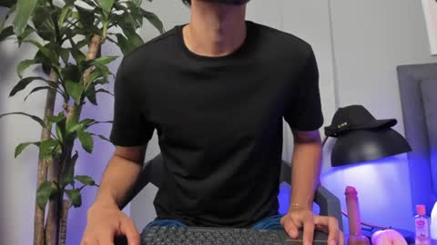 Tyler Fox online show from 07/16/26, 02:06