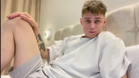 tyler_garrner online show from 09/09/25, 03:33