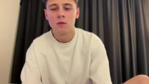 tyler_garrner online show from 10/01/25, 03:51