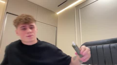 tyler_garrner online show from 02/21/26, 06:09