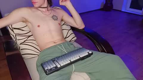 Tyler and Chris online show from 12/01/25, 03:17