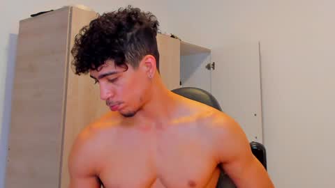     online show from 12/05/24, 08:33