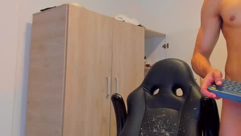     online show from 12/08/24, 05:07