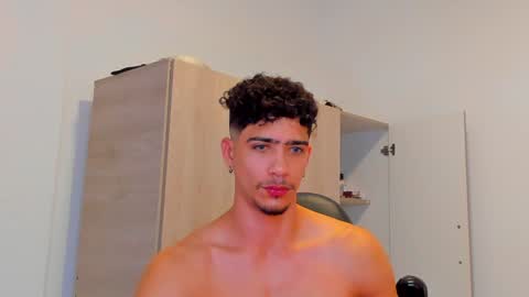     online show from 12/08/24, 03:35