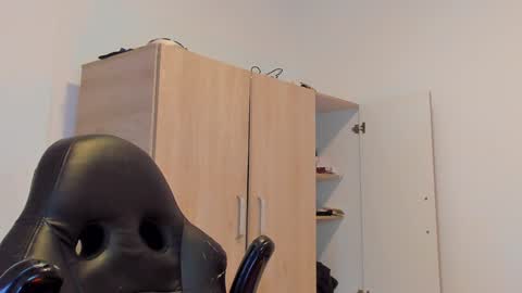     online show from 12/20/24, 10:38