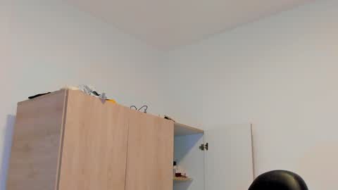     online show from 12/21/24, 12:06