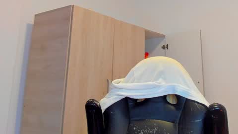     online show from 01/17/25, 11:38