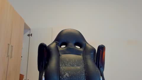     online show from 01/22/25, 02:35