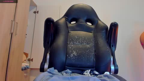     online show from 01/22/25, 11:53