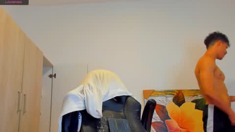     online show from 01/31/25, 04:59