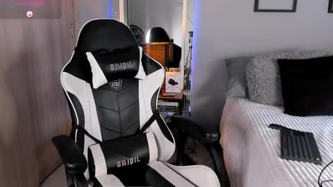 David online show from 03/07/25, 12:23