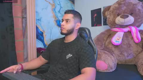 Tyler online show from 09/27/25, 10:15